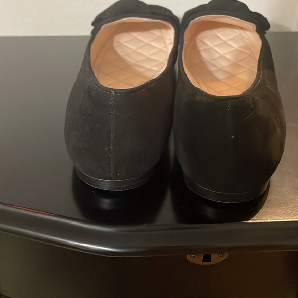 Authentic Prada velvet shoes - Picture 3 of 9